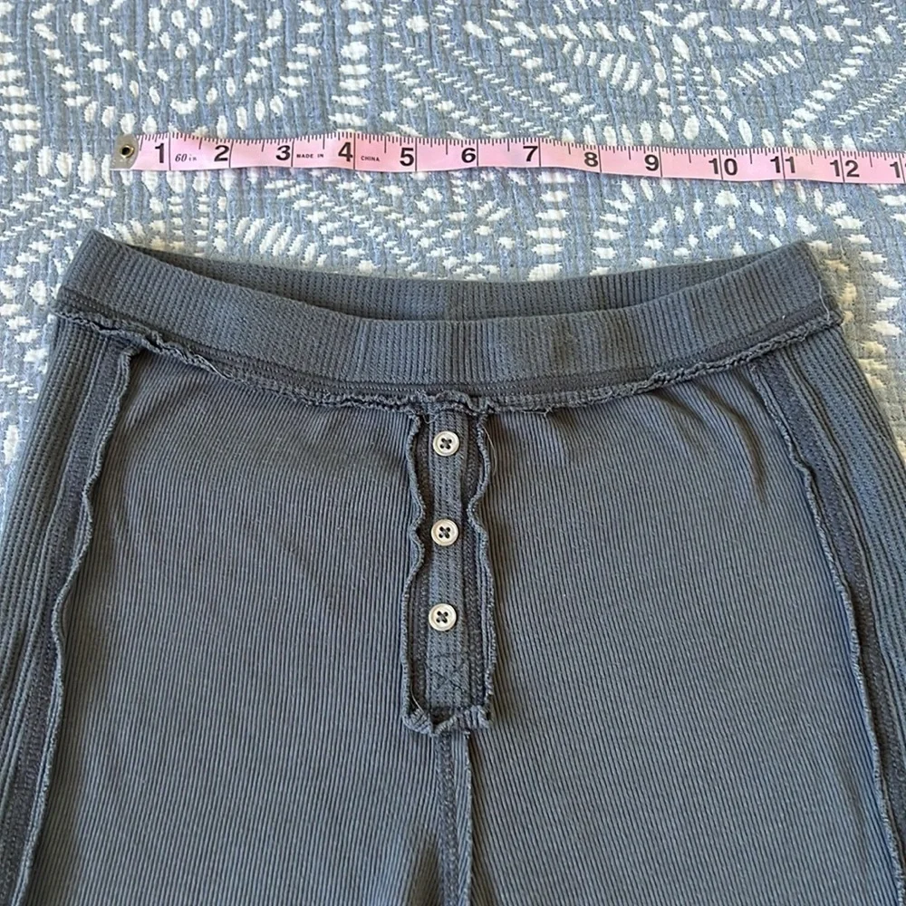 URBAN OUTFITTERS Cozy Lounge Shorts Set in Charcoal | S M - Picture 7 of 7